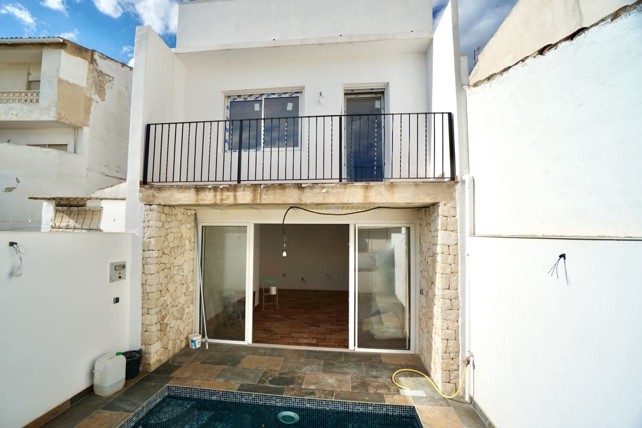 4 soverom Hus til salgs i Benitachell / Benitatxell med svømmebasseng - € 360 750 (Ref: 8967439)