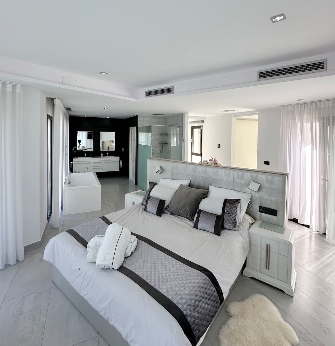 5 soveværelse Villa til salg i Javea / Xabia med swimmingpool - € 2.350.000 (Ref: 8992817)