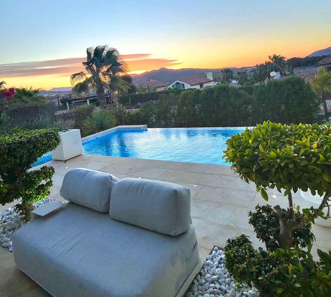 5 soveværelse Villa til salg i Javea / Xabia med swimmingpool - € 2.350.000 (Ref: 8992817)