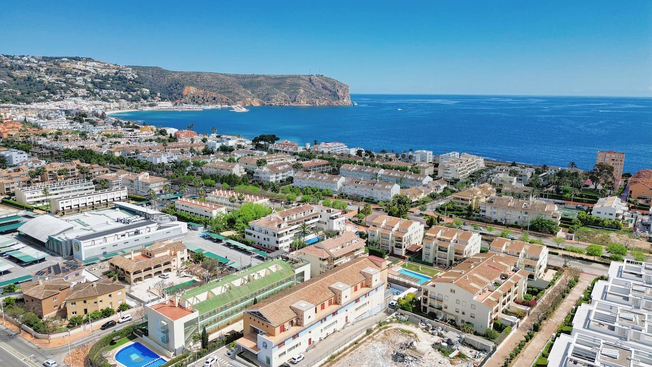 3 bedroom Apartment for sale in Javea / Xabia with pool - € 390,000 (Ref: 8994164)