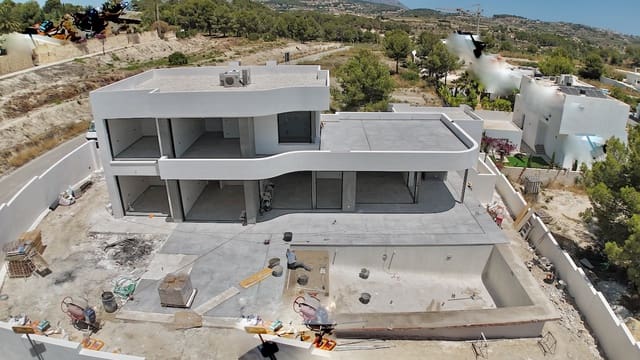 Chalet de 4 habitaciones en Moraira, Teulada-Moraira en venta con piscina garaje - 1.750.000 € (Ref: 9002505)