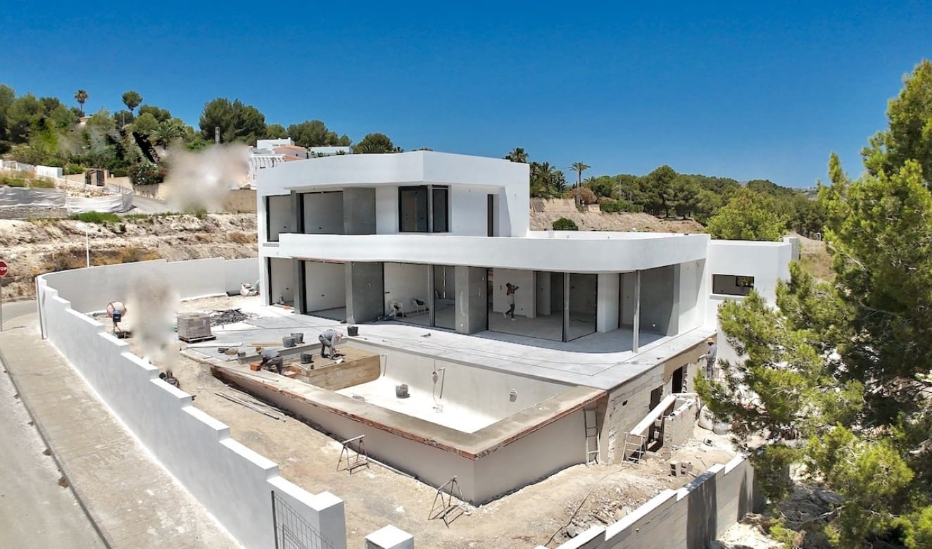 4 bedroom Villa for sale in Moraira with pool garage - € 1,850,000 (Ref: 9002505)