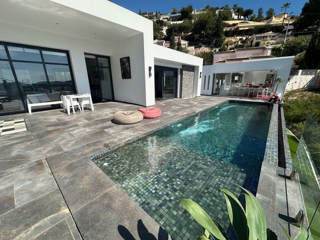 4 chambre Villa/Maison à vendre à Moraira, Teulada-Moraira avec piscine - 1 495 000 € (Ref: 9002506)