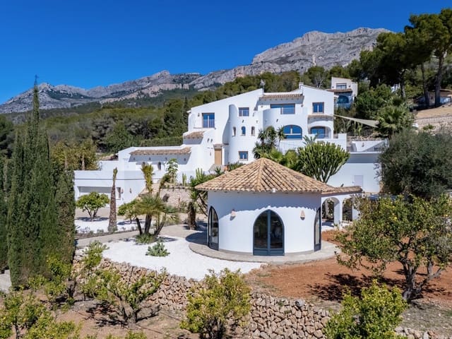 5 Zimmer Villa zu verkaufen in Altea mit Garage - 1.495.000 € (Ref: 9030675)