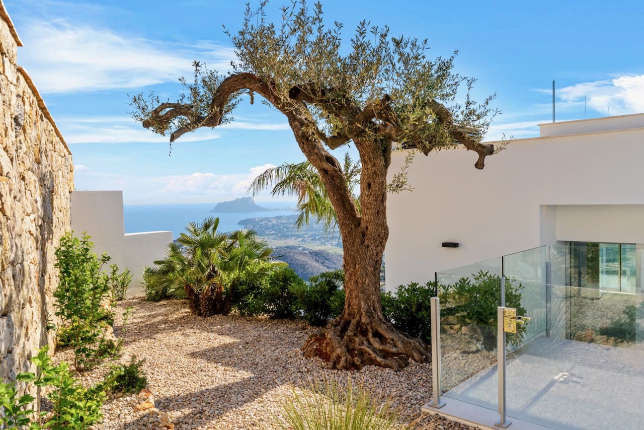 3 chambre Villa/Maison à vendre à Cumbre del Sol avec piscine - 1 600 850 € (Ref: 9033358)