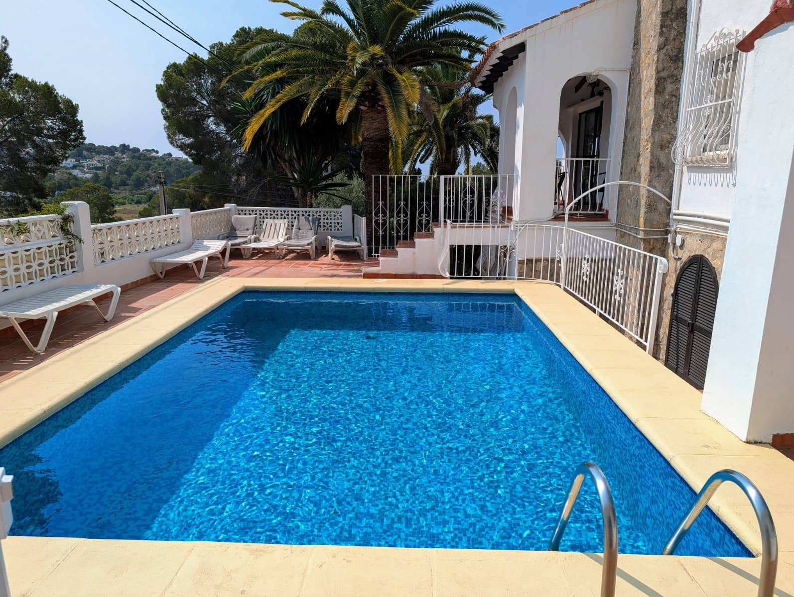 3 bedroom Villa for sale in Moraira with pool garage - € 535,000 (Ref: 9048691)