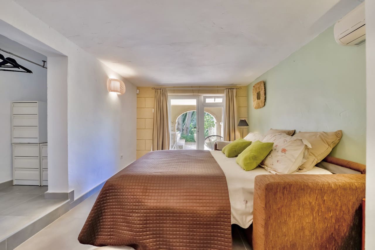 4 slaapkamer Villa te koop in Moraira met zwembad - € 695.000 (Ref: 9053617)