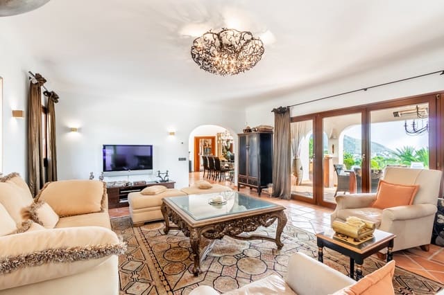 4 slaapkamer Villa te koop in Moraira, Teulada-Moraira met zwembad garage - € 2.495.000 (Ref: 9058224)