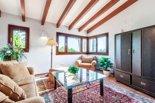 4 slaapkamer Villa te koop in Moraira, Teulada-Moraira met zwembad garage - € 2.495.000 (Ref: 9058224)