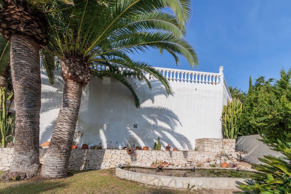 4 bedroom Villa for sale in Moraira with pool garage - € 2,495,000 (Ref: 9058224)