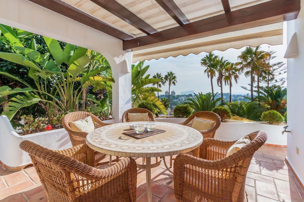 4 bedroom Villa for sale in Moraira with pool garage - € 2,495,000 (Ref: 9058224)
