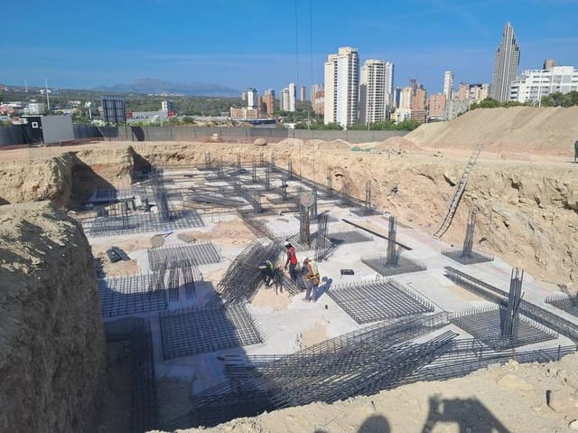 2 Zimmer Apartment zu verkaufen in La Villajoyosa / Vila Joiosa mit Pool - 360.000 € (Ref: 9076891)