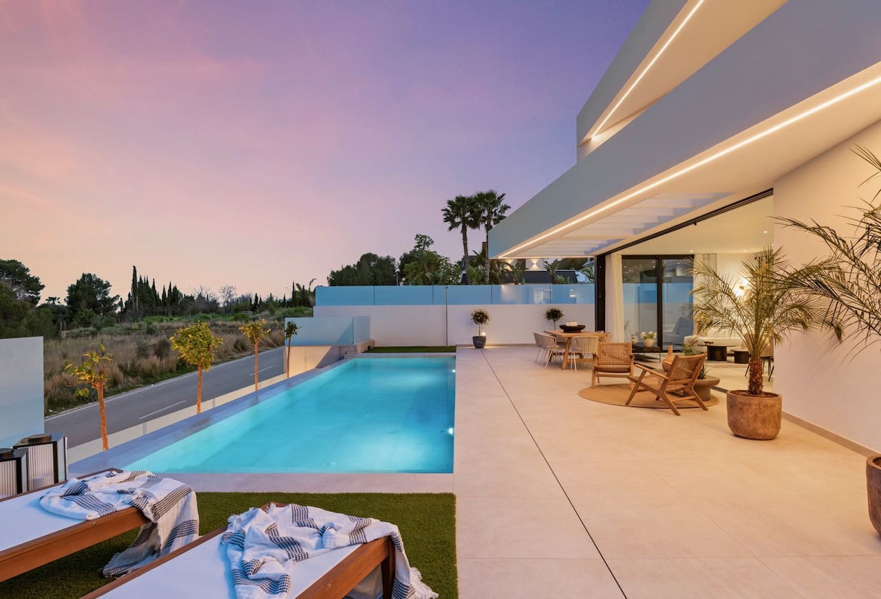 4 chambre Villa/Maison à vendre à Polop avec piscine garage - 760 000 € (Ref: 9094437)