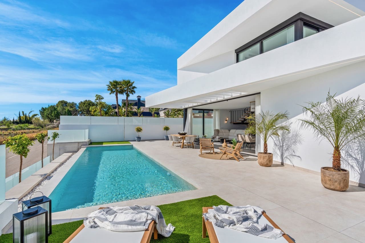 4 chambre Villa/Maison à vendre à Polop avec piscine garage - 760 000 € (Ref: 9094437)