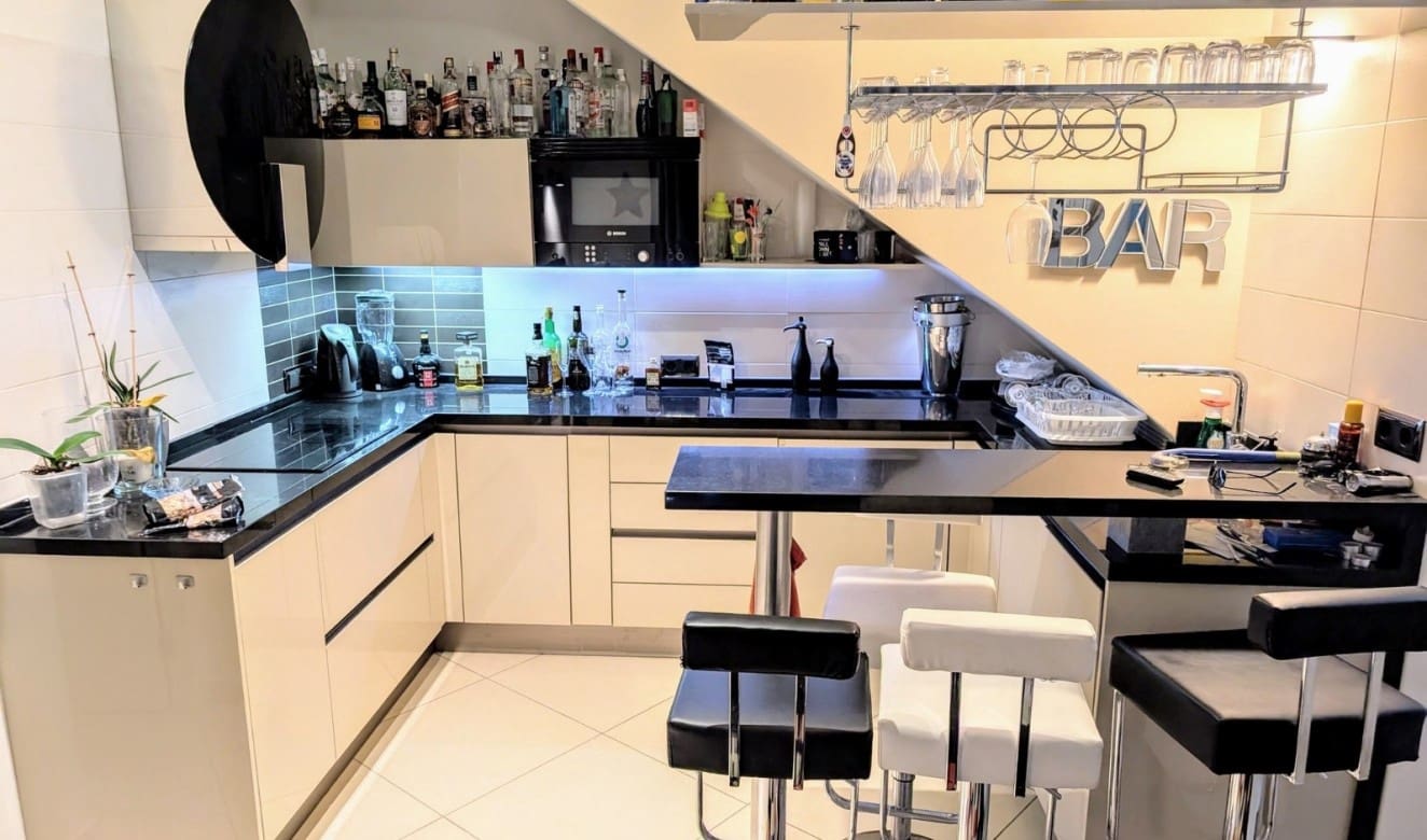 3 soveværelse Villa til salg i Moraira med swimmingpool - € 1.550.000 (Ref: 9106466)