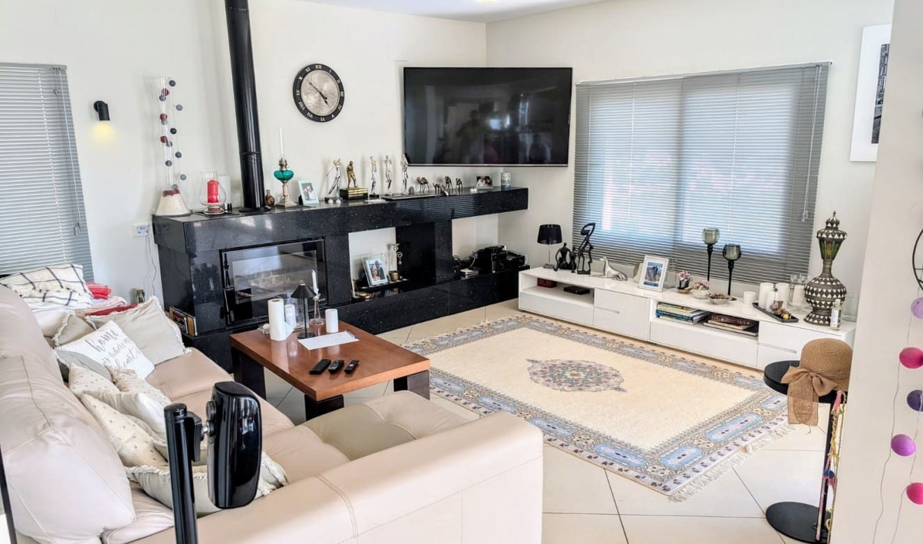 3 soveværelse Villa til salg i Moraira med swimmingpool - € 1.550.000 (Ref: 9106466)