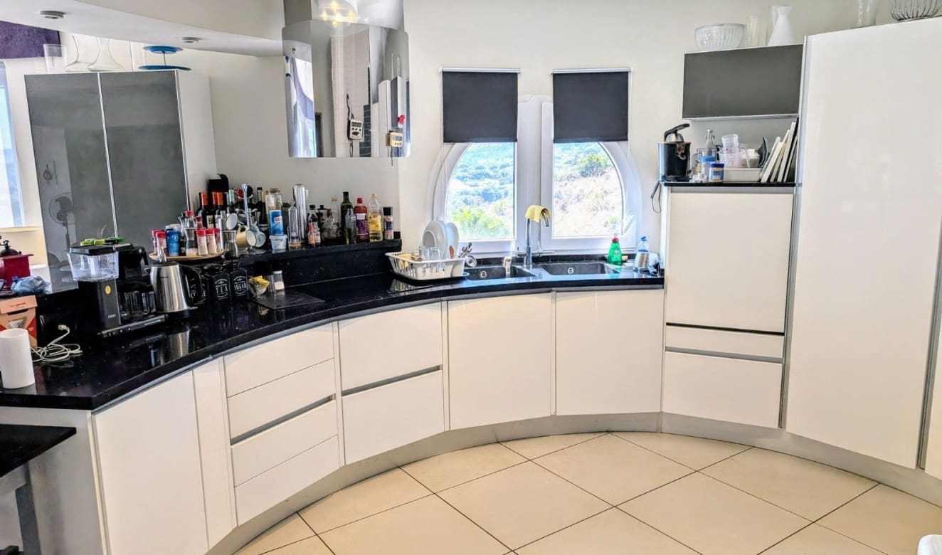 3 soveværelse Villa til salg i Moraira med swimmingpool - € 1.550.000 (Ref: 9106466)