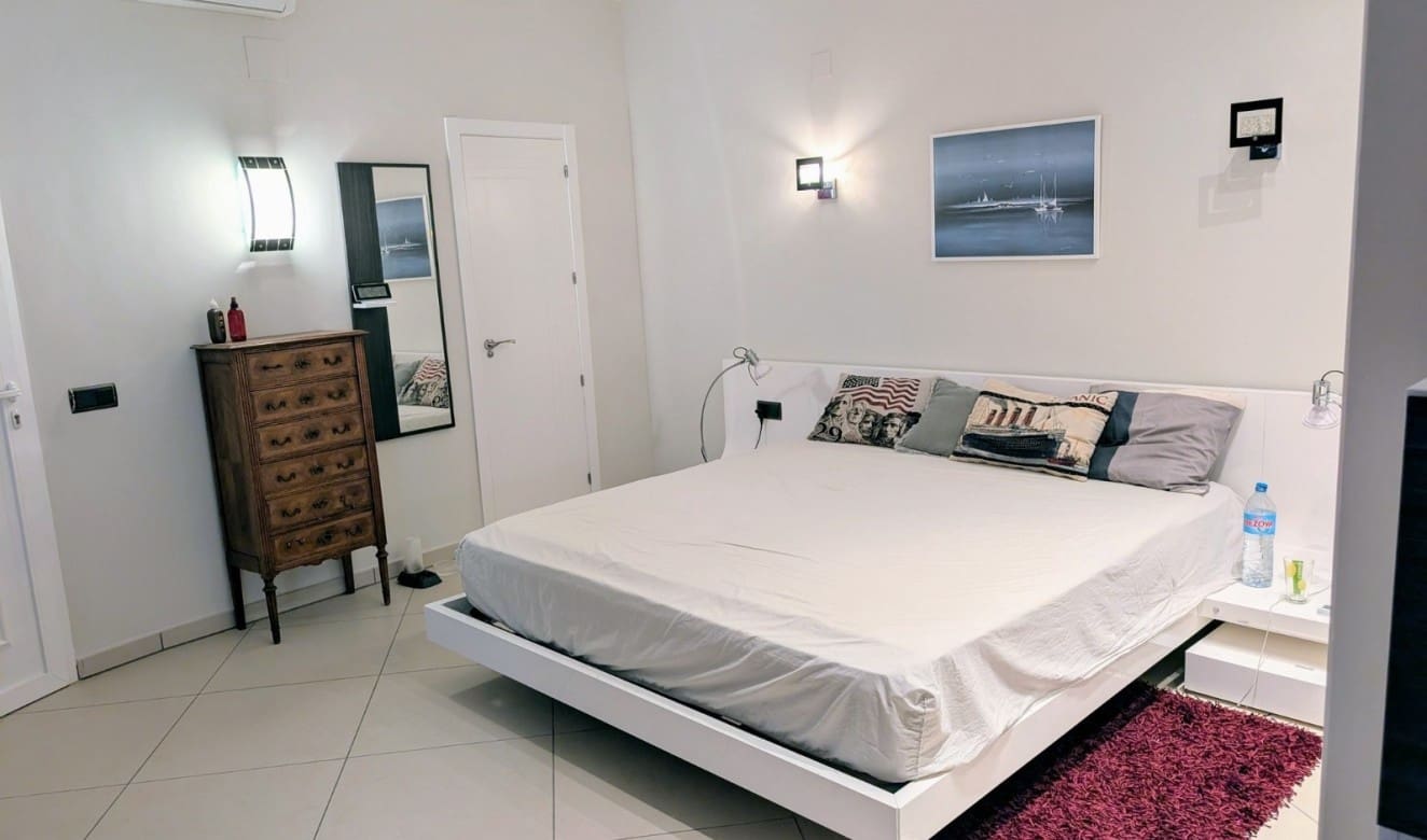 3 soveværelse Villa til salg i Moraira med swimmingpool - € 1.550.000 (Ref: 9106466)