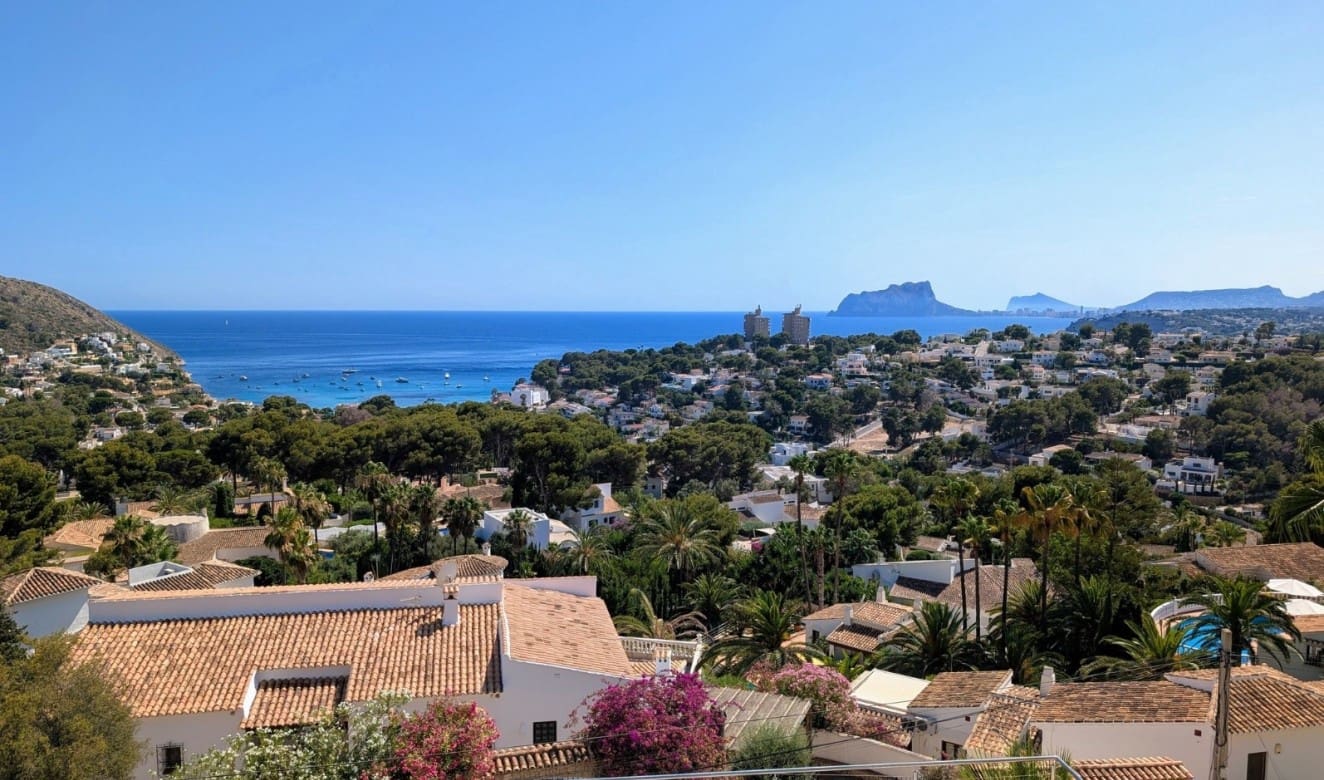 3 soveværelse Villa til salg i Moraira med swimmingpool - € 1.550.000 (Ref: 9106466)