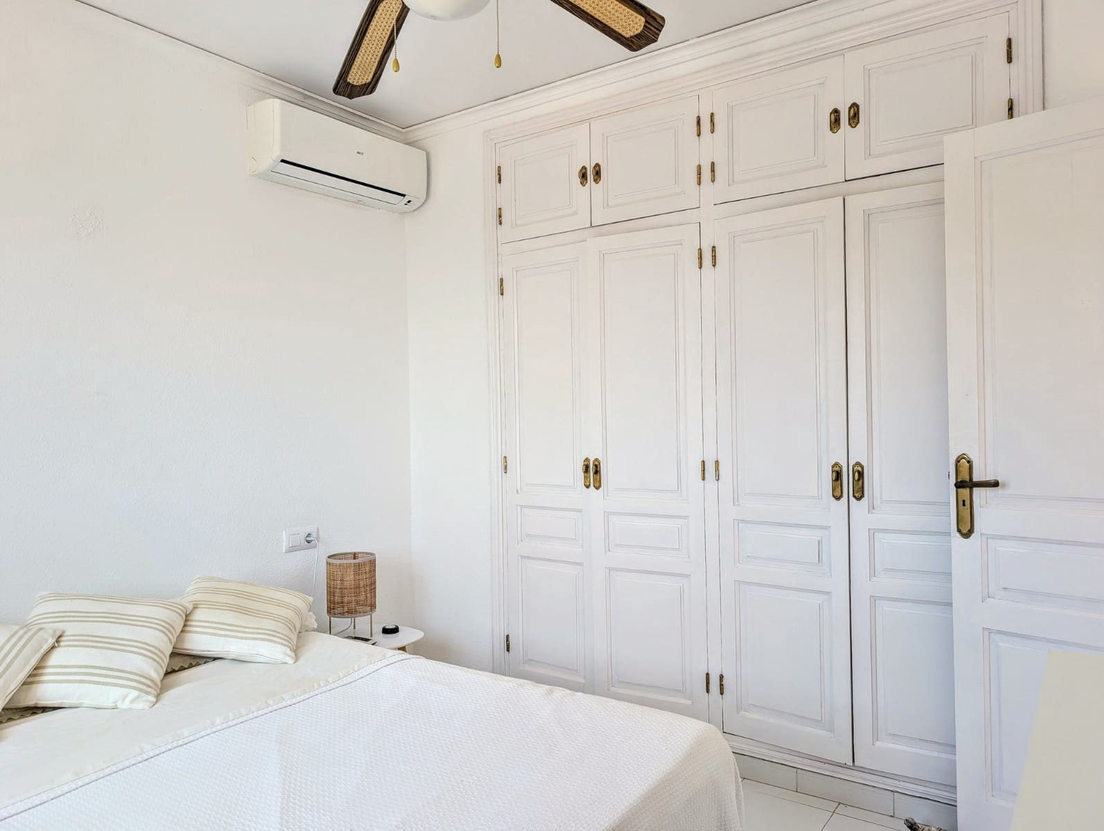 4 soverom Villa til salgs i Moraira med svømmebasseng - € 445 000 (Ref: 9160948)