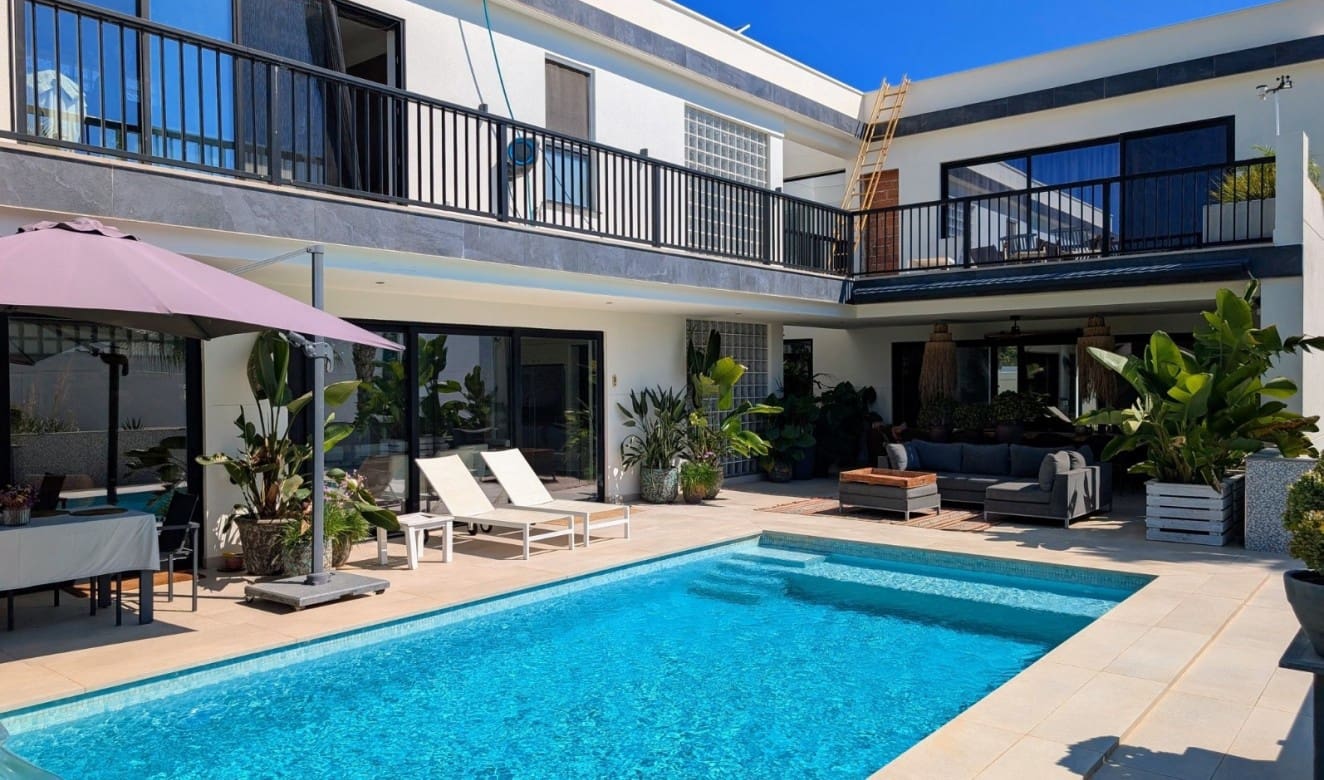 4 camera da letto Villa in vendita in Calpe / Calp con piscina - 1.589.000 € (Rif: 9173401)