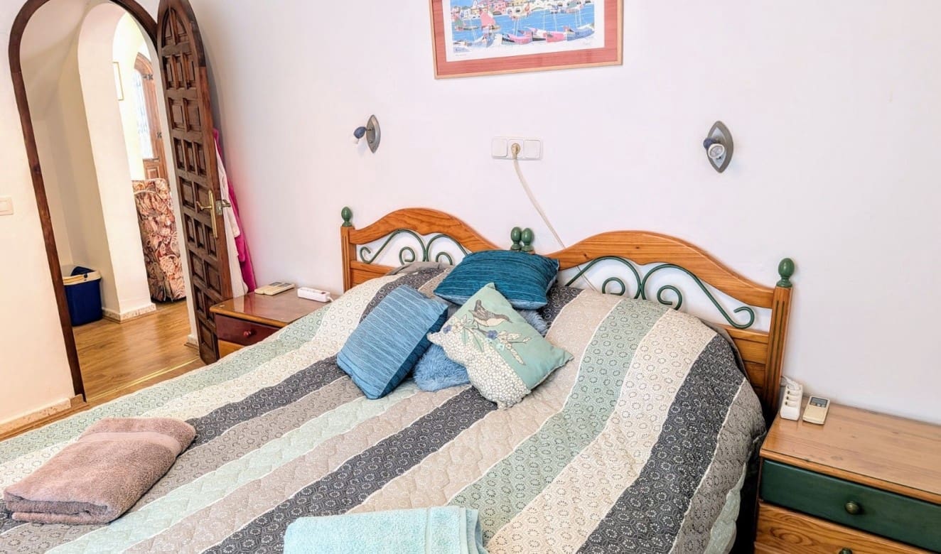 4 makuuhuone Huvila myytävänä paikassa Moraira mukana uima-altaan - 875 000 € (Ref: 9192290)