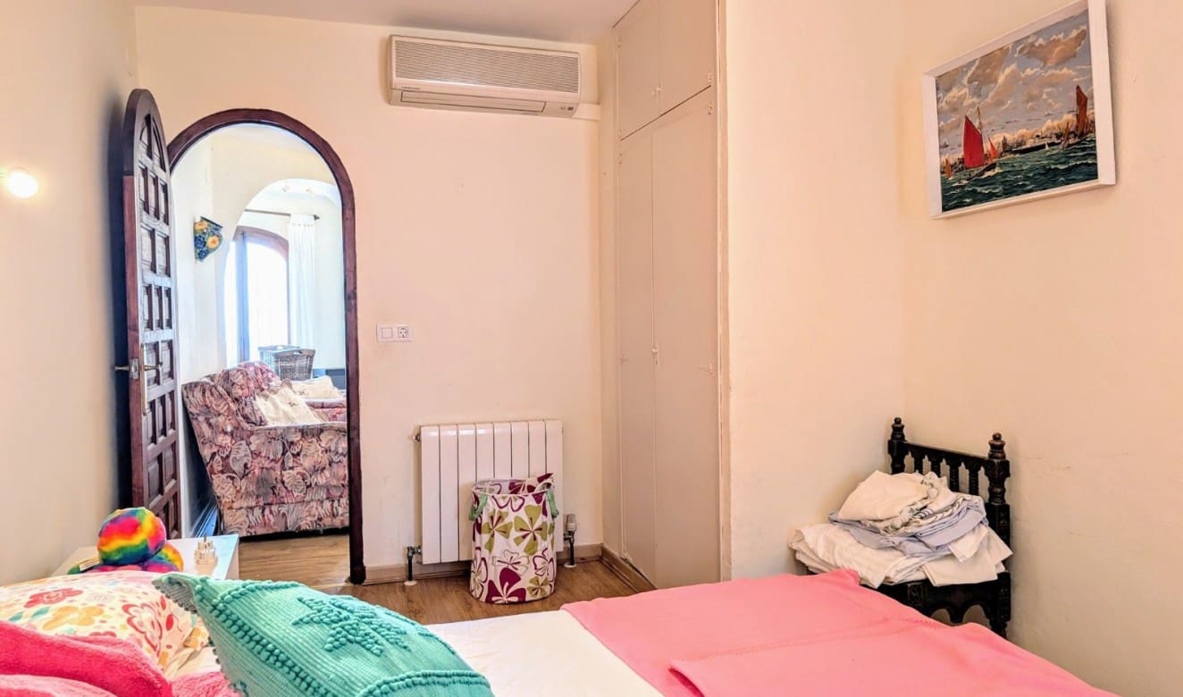 4 makuuhuone Huvila myytävänä paikassa Moraira mukana uima-altaan - 875 000 € (Ref: 9192290)