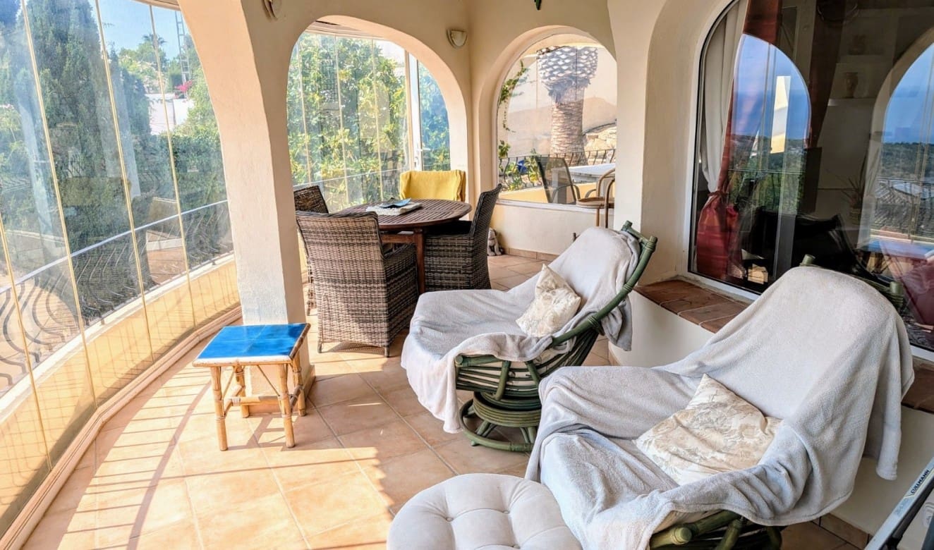 4 makuuhuone Huvila myytävänä paikassa Moraira mukana uima-altaan - 875 000 € (Ref: 9192290)