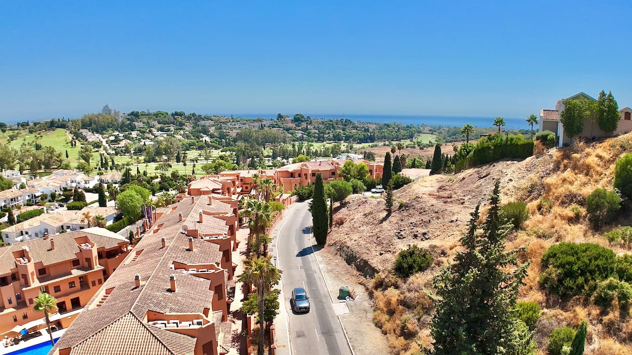 7 slaapkamer Villa te koop in Benahavis met zwembad garage - € 1.995.000 (Ref: 9198617)