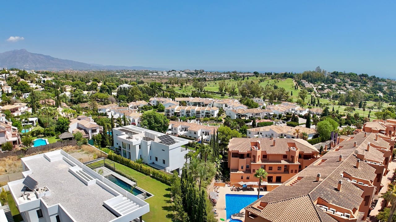 7 slaapkamer Villa te koop in Benahavis met zwembad garage - € 1.995.000 (Ref: 9198617)