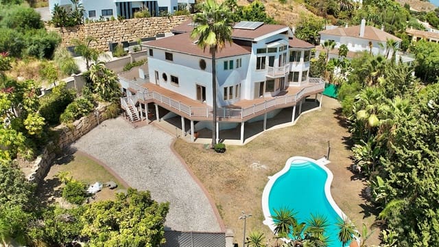 7 slaapkamer Villa te koop in Benahavís met zwembad garage - € 1.995.000 (Ref: 9198617)