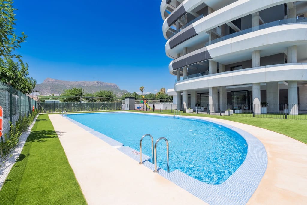 2 slaapkamer Penthouse te koop in Calpe / Calp met zwembad garage - € 745.000 (Ref: 9219158)
