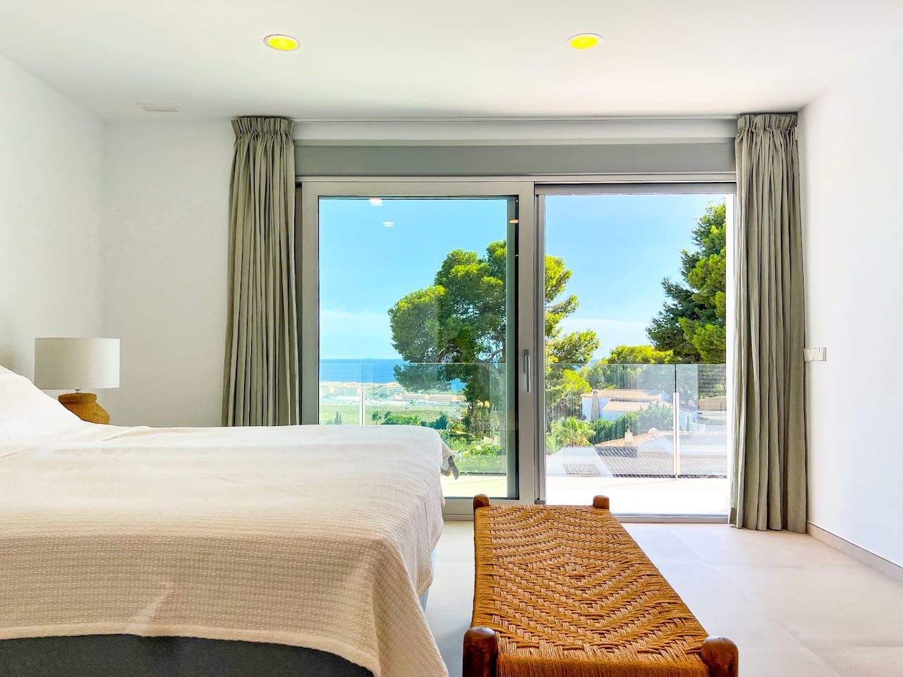 4 makuuhuone Huvila myytävänä paikassa Moraira mukana uima-altaan - 1 990 000 € (Ref: 9254251)