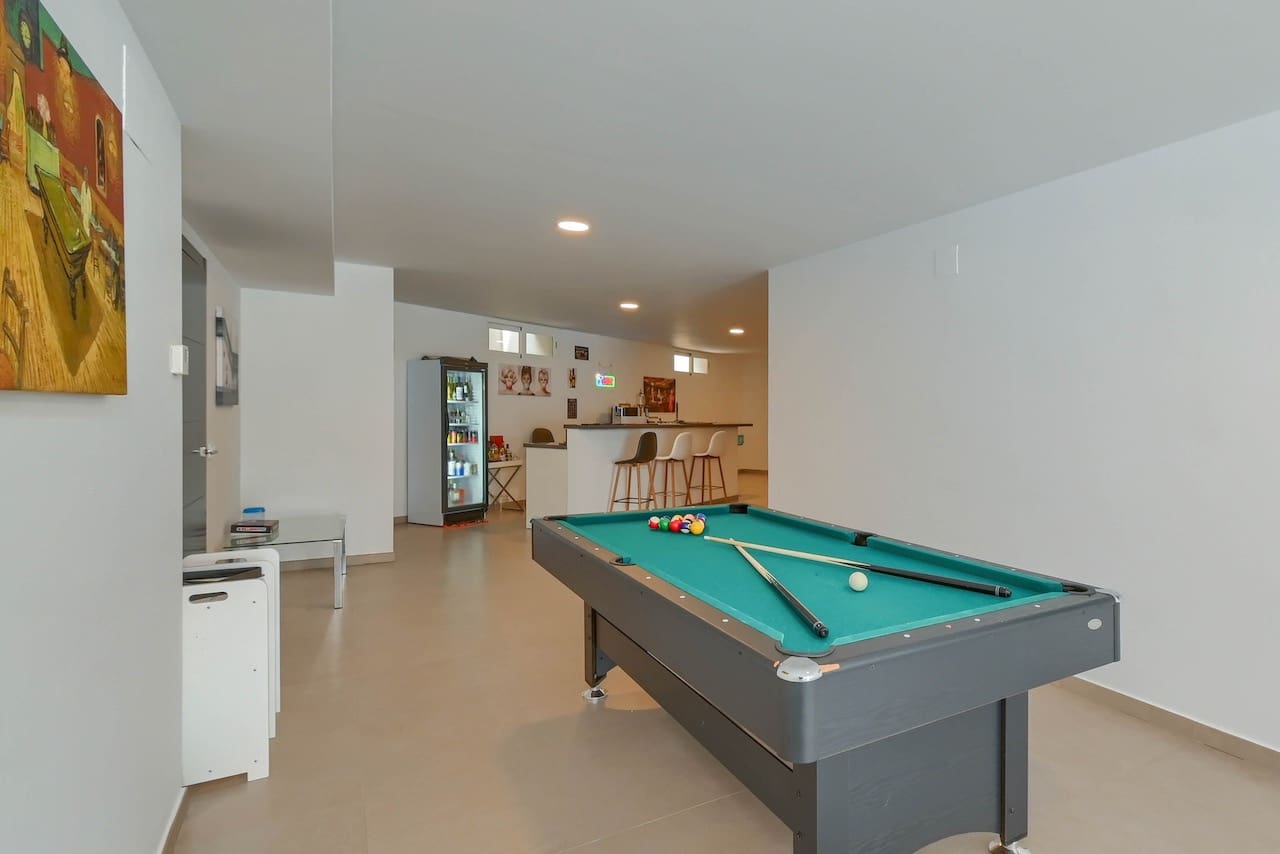 5 slaapkamer Villa te koop in Moraira met zwembad garage - € 1.395.000 (Ref: 9263585)