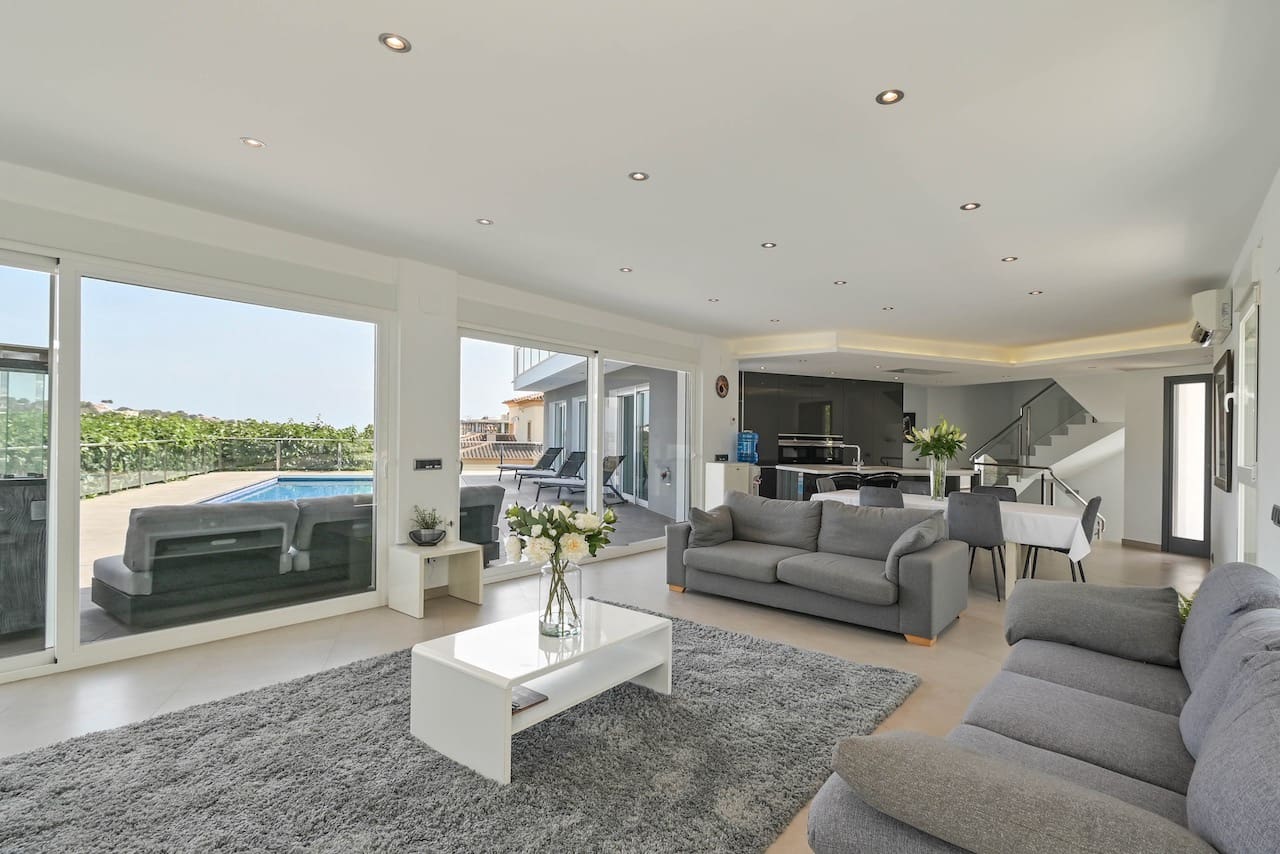 5 slaapkamer Villa te koop in Moraira met zwembad garage - € 1.395.000 (Ref: 9263585)