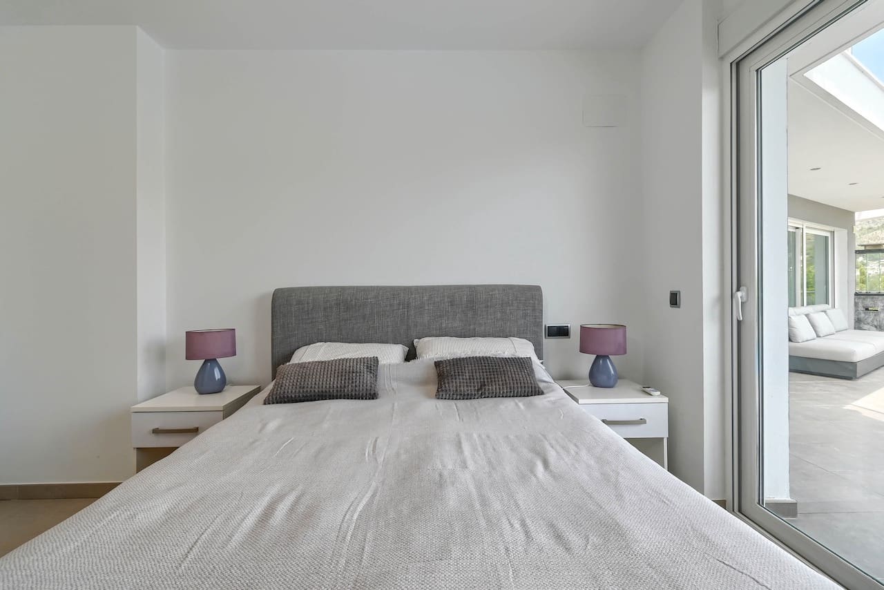 5 slaapkamer Villa te koop in Moraira met zwembad garage - € 1.395.000 (Ref: 9263585)