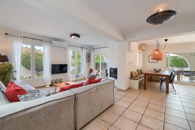 4 soverom Finca/Herregård til salgs i Pedramala, Benissa med svømmebasseng - € 845 000 (Ref: 9271748)