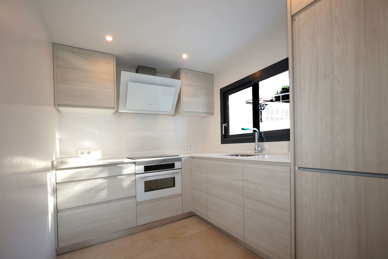 Chalet de 4 habitaciones en Calpe / Calp en venta con piscina - 840.000 € (Ref: 9331863)