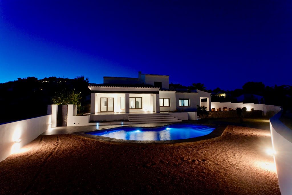 4 soverom Villa til salgs i Moraira med svømmebasseng - € 1 440 000 (Ref: 9345485)