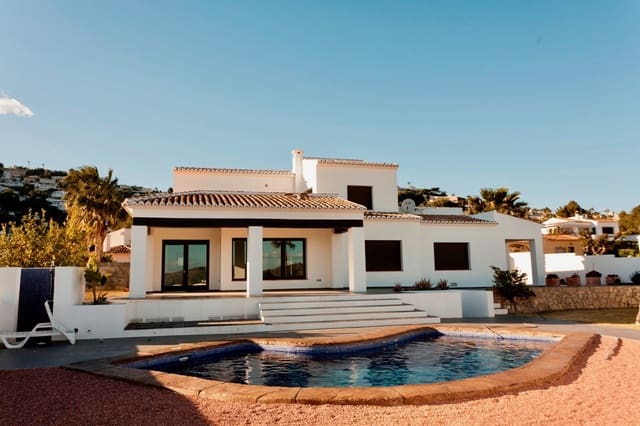 4 soverom Villa til salgs i Moraira, Teulada-Moraira med svømmebasseng - € 1 440 000 (Ref: 9345485)