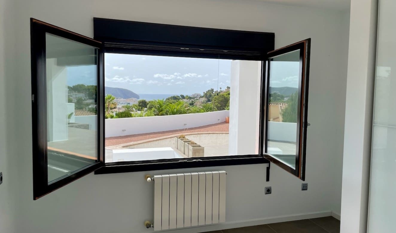 4 makuuhuone Huvila myytävänä paikassa Moraira mukana uima-altaan - 1 440 000 € (Ref: 9345485)