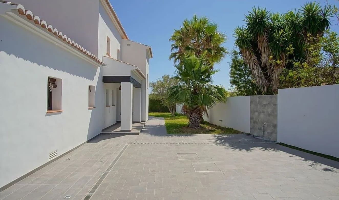 4 makuuhuone Huvila myytävänä paikassa Moraira mukana uima-altaan - 1 440 000 € (Ref: 9345485)