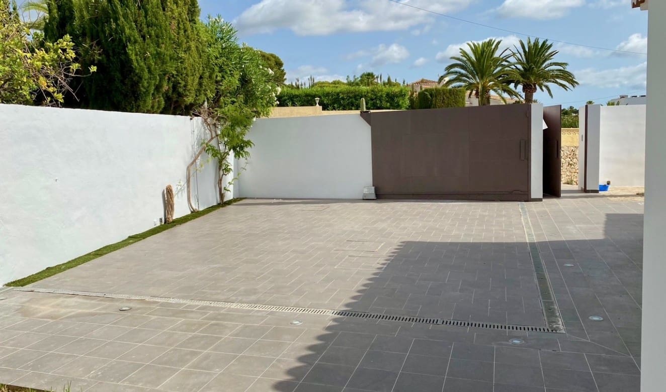 4 makuuhuone Huvila myytävänä paikassa Moraira mukana uima-altaan - 1 440 000 € (Ref: 9345485)