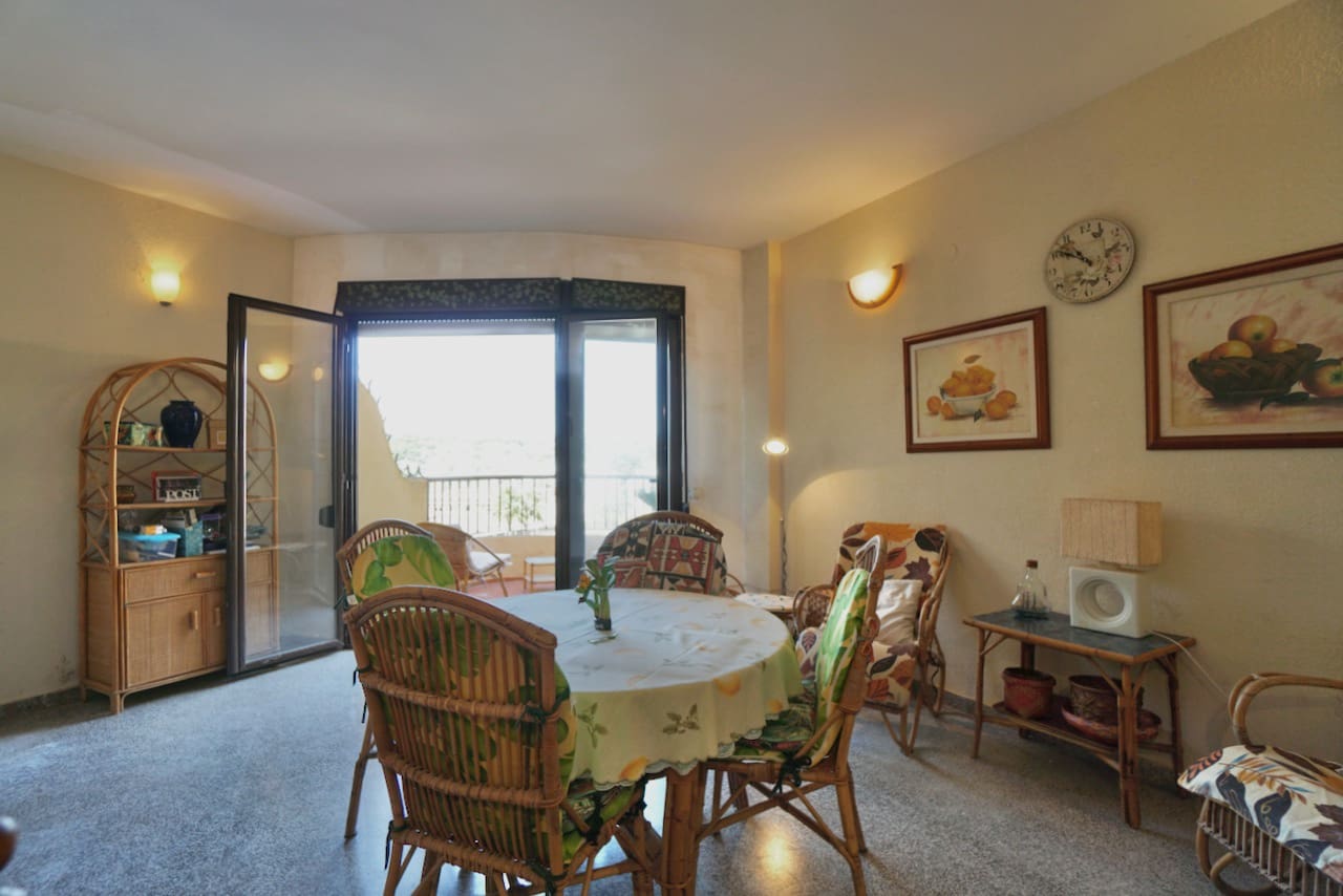 Apartamento de 1 habitación en Moraira en venta con piscina - 190.000 € (Ref: 9345671)