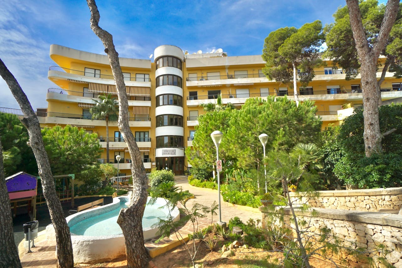 Apartamento de 1 habitación en Moraira en venta con piscina - 190.000 € (Ref: 9345671)