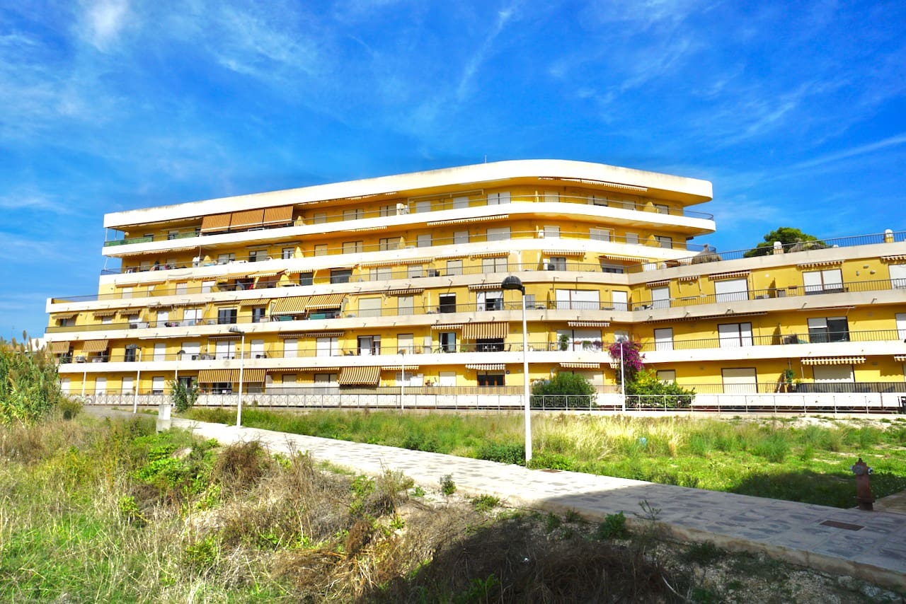 Apartamento de 1 habitación en Moraira en venta con piscina - 190.000 € (Ref: 9345671)