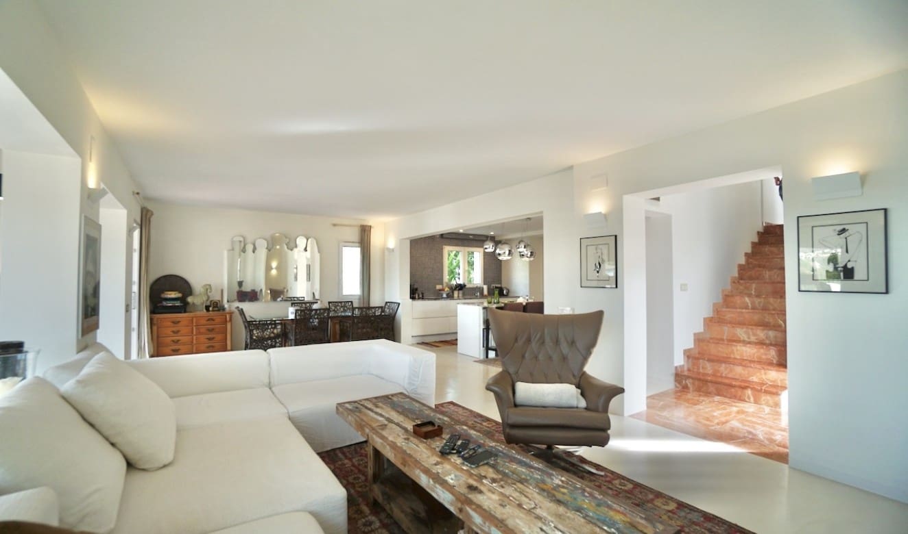 4 slaapkamer Villa te koop in Moraira met zwembad - € 2.495.000 (Ref: 9357623)