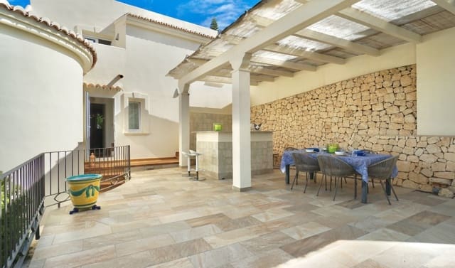 4 makuuhuone Huvila myytävänä paikassa Moraira, Teulada-Moraira mukana uima-altaan - 2 495 000 € (Ref: 9357623)