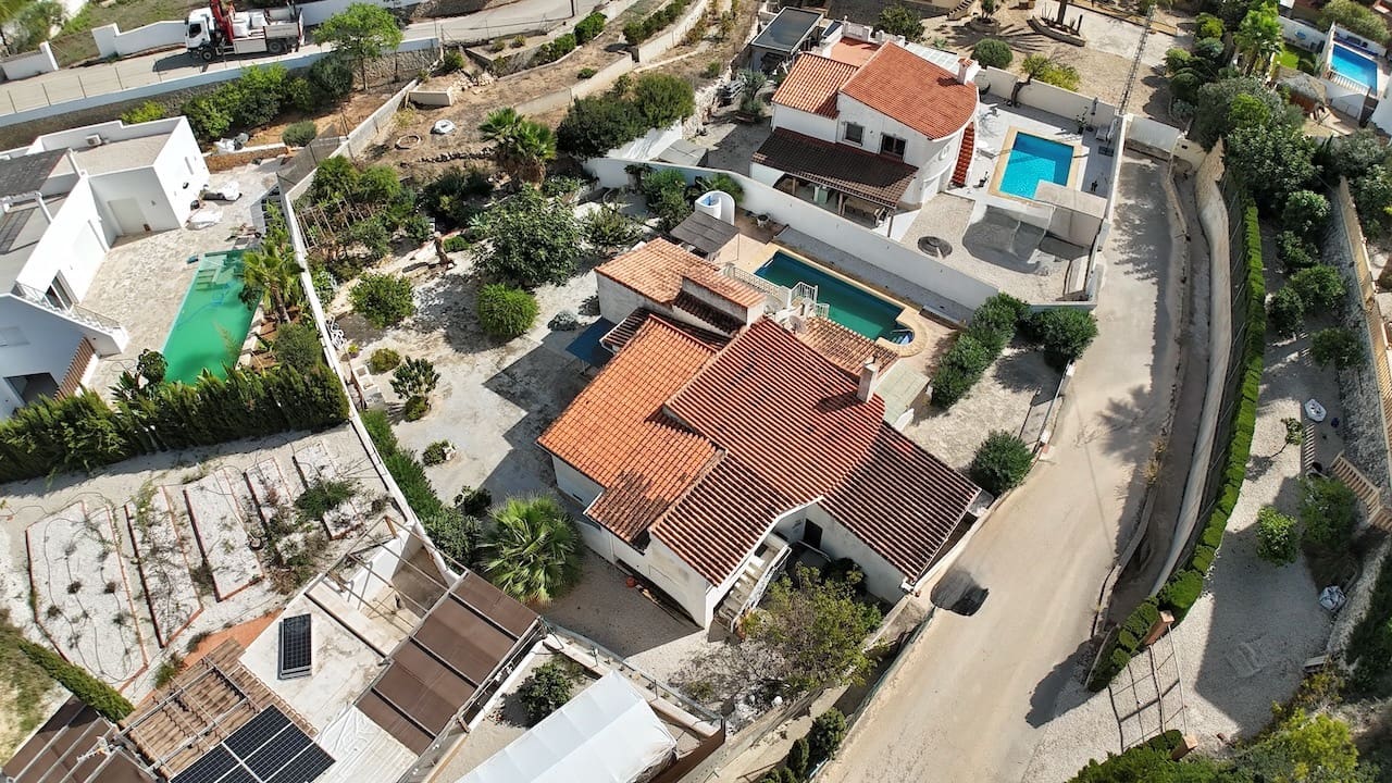 3 bedroom Villa for sale in Benissa with pool - € 449,000 (Ref: 9369089)
