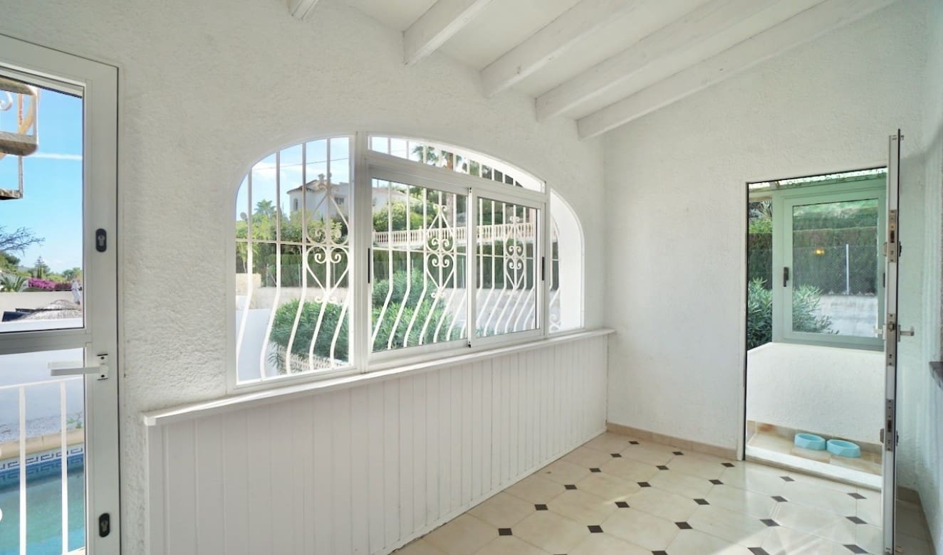 3 bedroom Villa for sale in Benissa with pool - € 449,000 (Ref: 9369089)